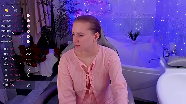 Alice Cire online show from 02.04.26