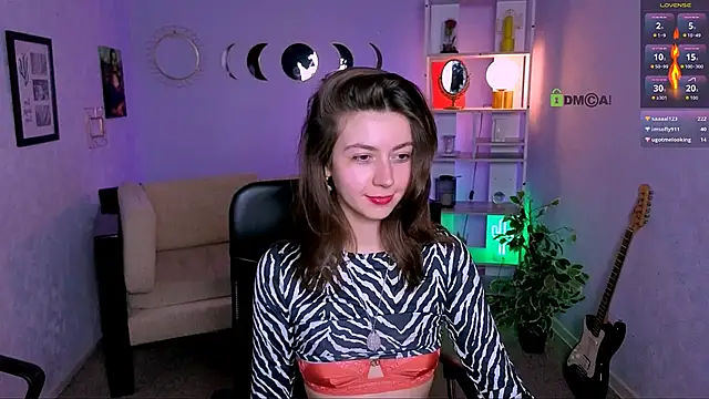 Snapshot of kitniss_dreamy chatting on 06.14.26 kitniss dreamy online show from 06.14.26