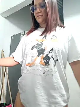 Snapshot of Amanda39 chatting on 10.08.25 Amanda39 online show from 10.08.25