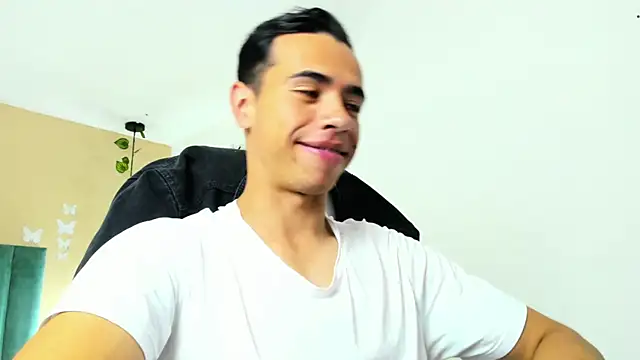 Muscle Scott online show from 09.15.25