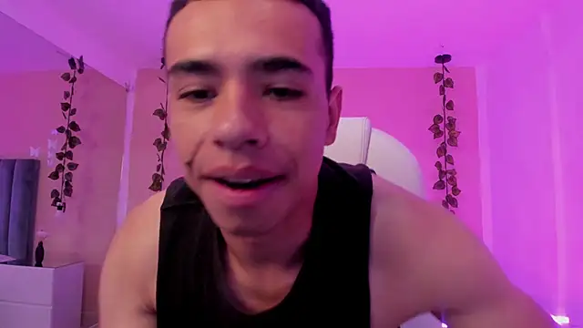 Muscle Scott online show from 11.02.25