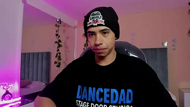 Muscle Scott online show from 11.16.25