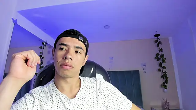 Muscle Scott online show from 03.02.26