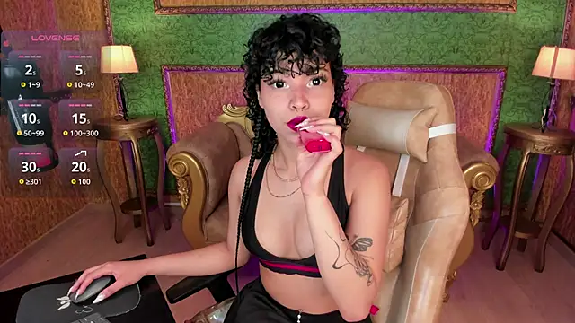 DaniCollinn  online show from 10.16.25