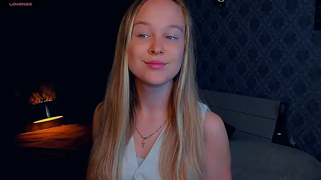 SoonMoor online show from 09.14.25