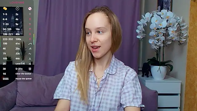 SoonMoor online show from 04.09.26