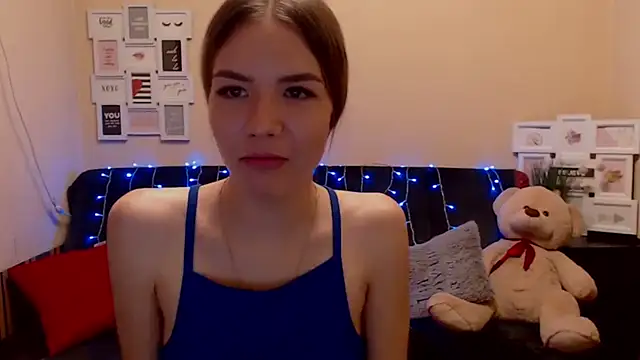 Snapshot of aSingleOne chatting on 02.14.26 aSingleOne online show from 02.14.26