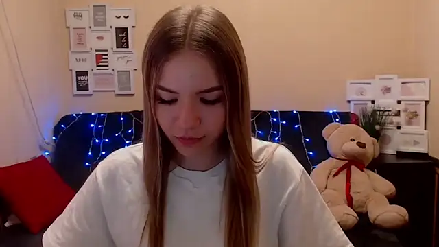 Snapshot of aSingleOne chatting on 02.17.26 aSingleOne online show from 02.17.26