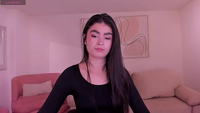 LucyWeiss  online show from 11.21.25