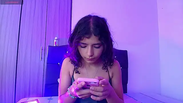 Ruby Whispers online show from 09.10.25