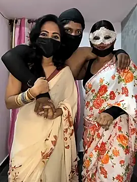 Family02 online show from 02.13.26