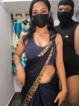 Snapshot of Family02 chatting on 06.17.26 Family02 online show from 06.17.26