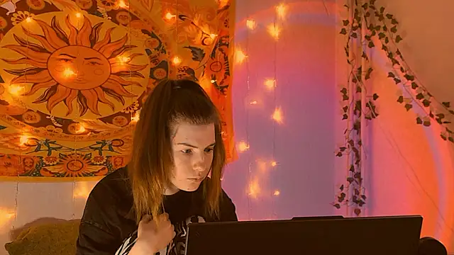 AliceCUNTach online show from 02.13.26