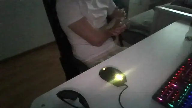 elox33 online show from 04.17.26