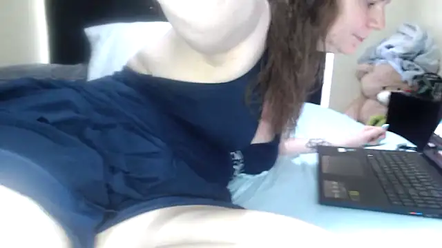 aussiepeaches online show from 12.19.25