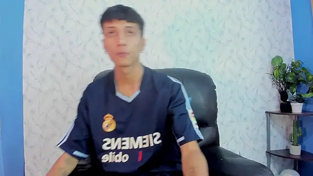 Lean Portman online show from 06.16.26