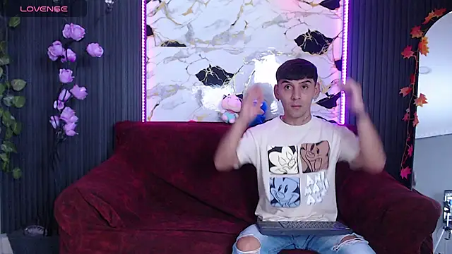 SpicyBoys X online show from 10.25.25