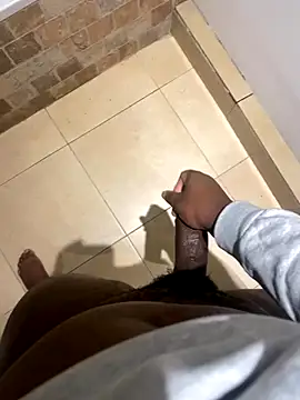 Snapshot of Coquin_R97 chatting on 11.13.25 Coquin R97 online show from 11.13.25