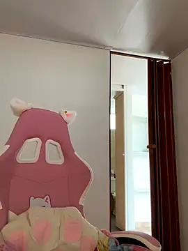 Angeldusttt online show from 10.23.25