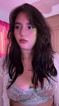 Snapshot of Angeldusttt chatting on 05.19.26 Angeldusttt online show from 05.19.26