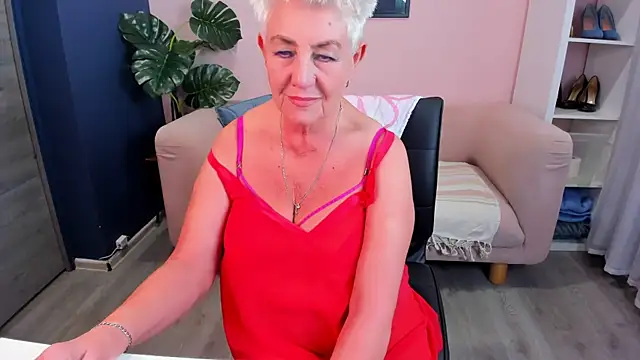 HotandMature online show from 03.21.25