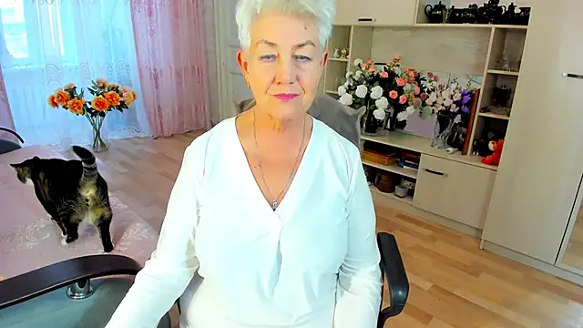 HotandMature online show from 03.29.26