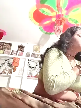 Snapshot of Rani_sahiba chatting on 05.10.26 Rani sahiba online show from 05.10.26