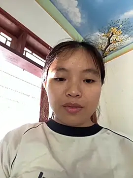 Snapshot of viluna chatting on 10.10.25 viluna online show from 10.10.25