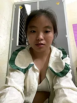 Snapshot of viluna chatting on 11.06.25 viluna online show from 11.06.25