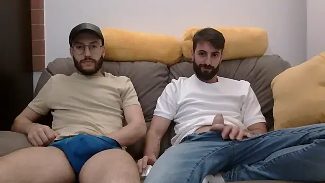 Amicisegreti online show from 04.11.26