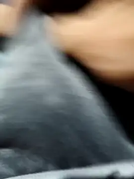 Snapshot of Aaia93 chatting on 10.14.25 Aaia93 online show from 10.14.25