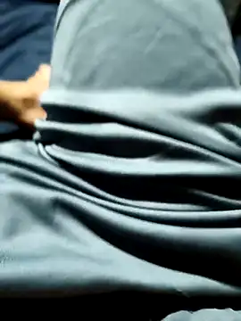 Snapshot of Aaia93 chatting on 10.20.25 Aaia93 online show from 10.20.25