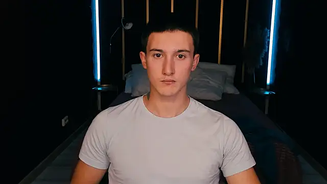 Snapshot of David__Diamond chatting on 09.13.25 David Diamond online show from 09.13.25