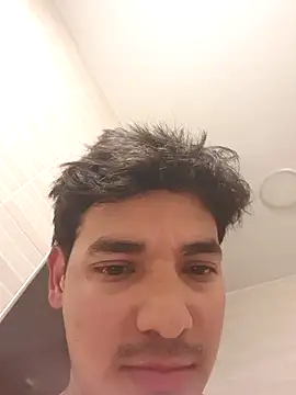 Snapshot of Elcurvo69 chatting on 11.28.25 Elcurvo69 online show from 11.28.25