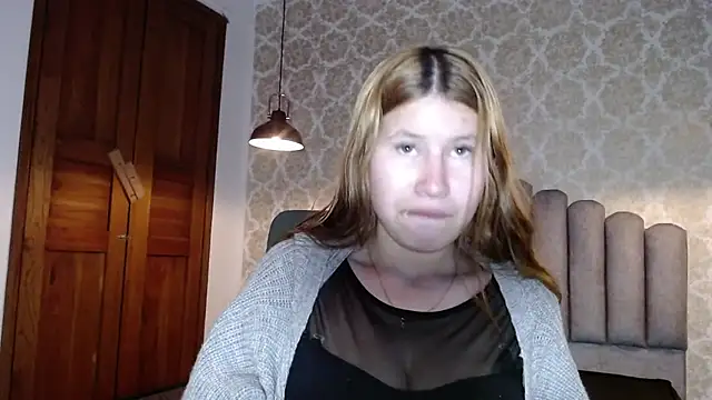 Olivia11  online show from 10.05.25