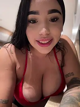 SofiaWildee online show from 01.14.26