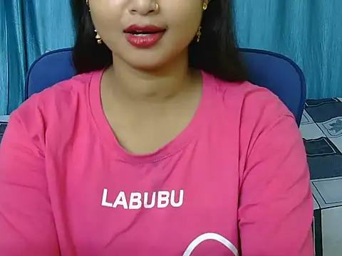 Snapshot of priya-kumari22 chatting on 09.24.25 priya-kumari22 online show from 09.24.25