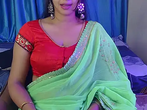 Snapshot of priya-kumari22 chatting on 11.09.25 priya-kumari22 online show from 11.09.25