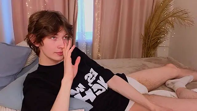  Den1s  online show from 02.10.26