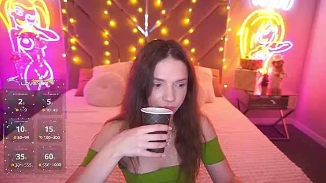 MirielleNymph online show from 01.06.26