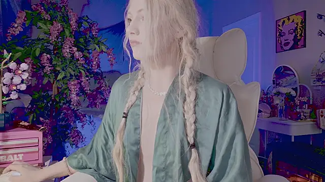 Talulaa online show from 04.09.26