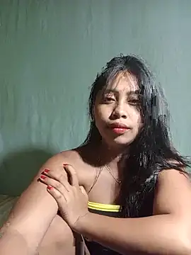 Snapshot of UrSweetAsianLady_02 chatting on 06.18.26 UrSweetAsianLady 02 online show from 06.18.26