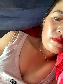 tuyetnhi-00 online show from 09.19.25