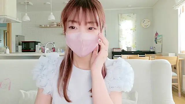 SUZU 1201 online show from 05.18.26