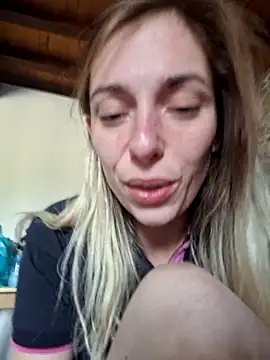 Snapshot of SexyAlya chatting on 09.29.25 SexyAlya online show from 09.29.25