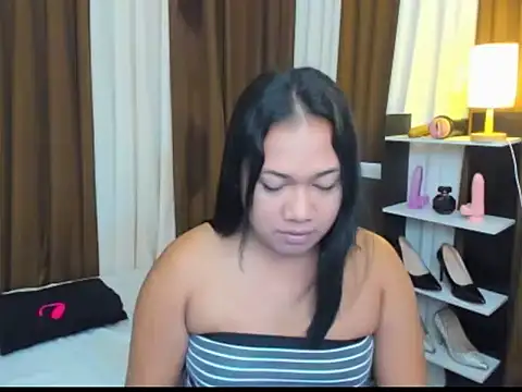 TsUncutKaren online show from 10.03.25