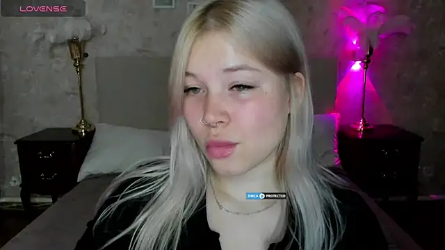 Diana Dream online show from 11.26.25