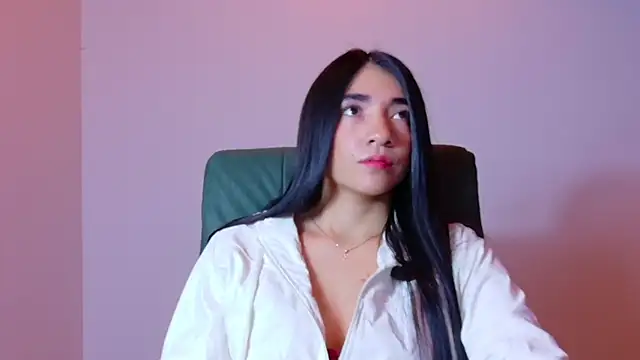 Aurora jones11 online show from 11.17.25