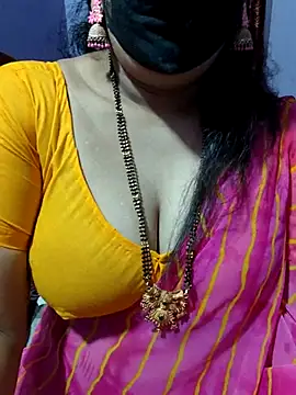 luci-queen online show from 10.17.25