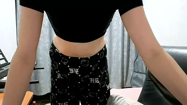 CutieAnny online show from 06.05.26